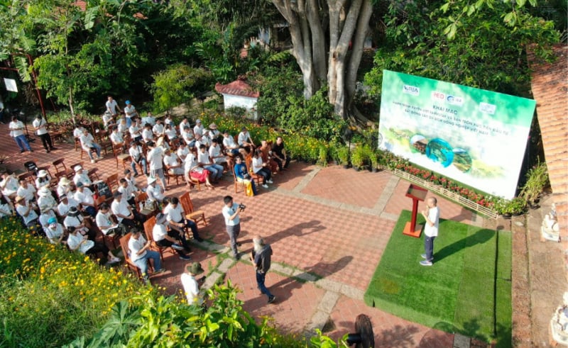 Quang cảnh buổi lễ khai mạc hành trình “Xuyên Việt Farmstay” và “Bàn tròn xúc tiến đầu tư bất động sản: Du lịch nông Nghiệp Việt Nam”.