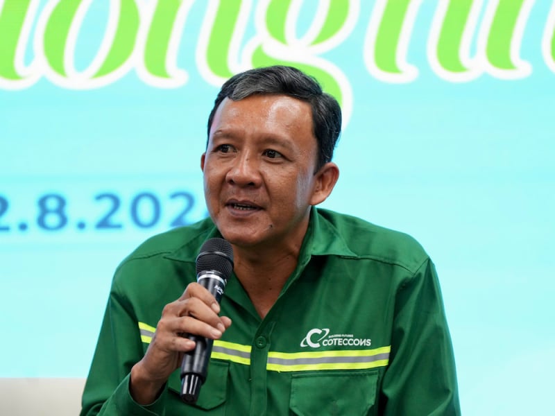 Anh Duy Quang cho biết cảm động khi nhận được tình cảm của mọi người, tự hào khi chia sẻ việc làm tốt với con gái