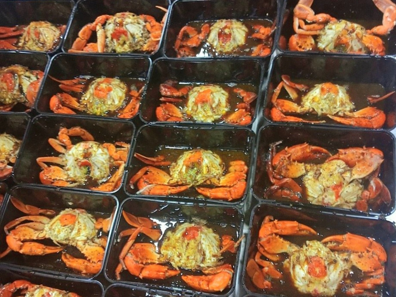 cua-ca-mau-1327 Sản phẩm cua Cà Mau chế biến sẵn đã chinh phục được người tiêu dùng Mỹ. Ảnh: T.L.