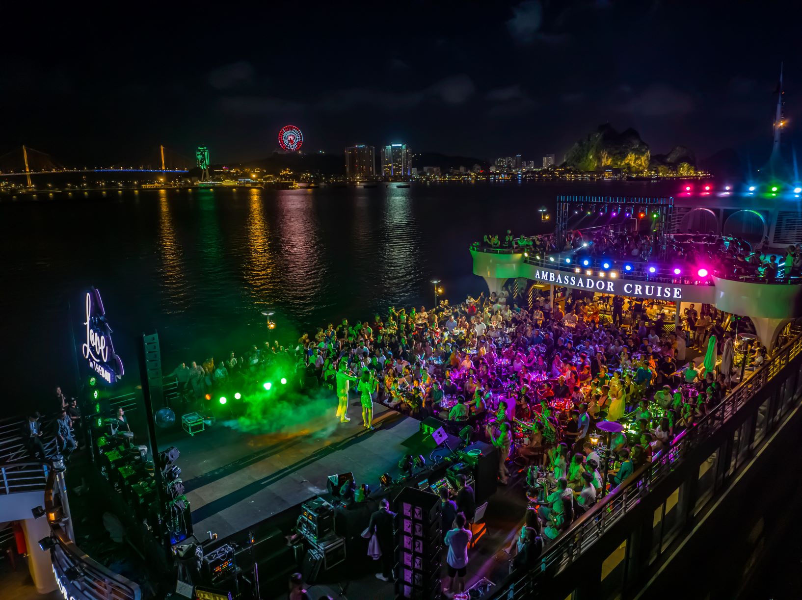 du-lich-dem-ha-long-1024 Sở Văn hóa và Thể thao tỉnh Quảng Ninh cho biết sẽ tiếp tục phát triển loại hình sản phẩm du lịch kết hợp với âm nhạc để phát triển kinh tế đêm của địa phương.