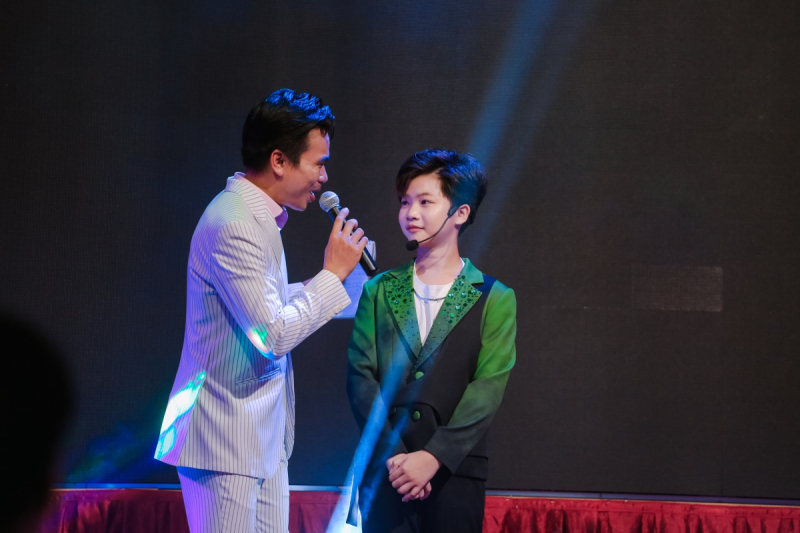 Giọng ca nhí Phong Thiên nhận được sự ủng hộ của khán giả