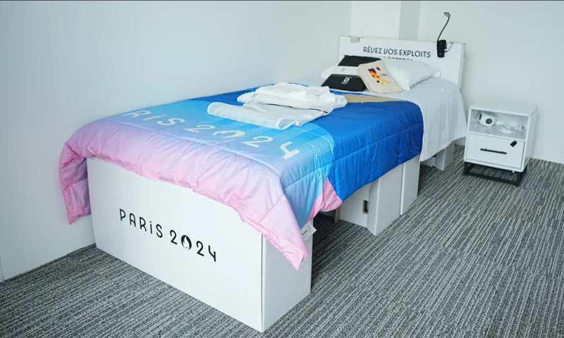 Giường dành cho vận động viên Olympic làm từ giấy cardboard tái chế. Ảnh: Circular