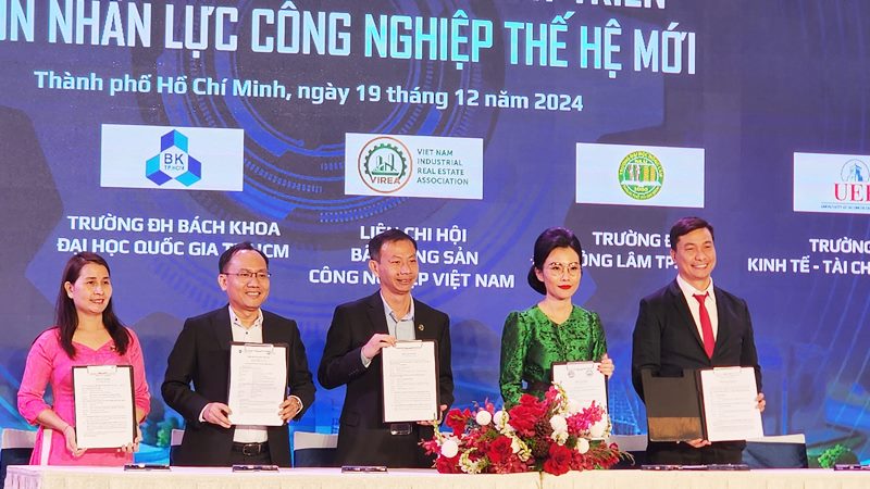 Nâng cao năng lực xúc tiến đầu tư cho các khu công nghiệp Việt Nam