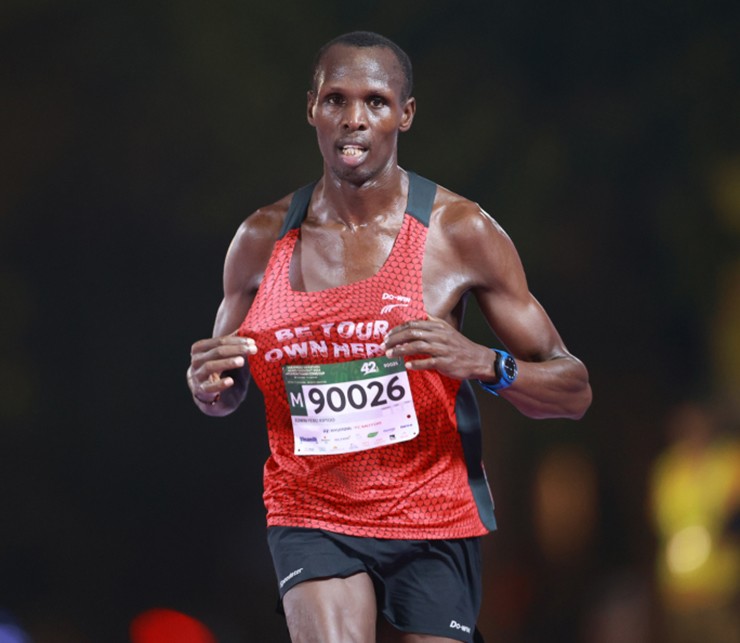 Lộ diện 02 nhà vô địch nam, nữ cự ly Marathon Giải Marathon Quốc tế Thành phố Hồ Chí Minh Techcombank 2024