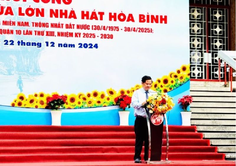 Khởi công Công trình sửa chữa lớn Nhà hát Hòa Bình