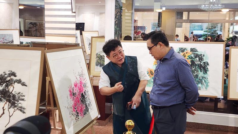 Khai mạc “Triển lãm tranh nghệ thuật Won Chang Lee Ju Reem”