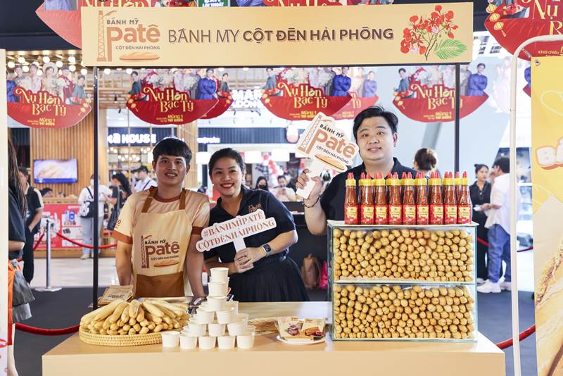 Thu Trang “chơi lớn” mang đến Lễ Hội Bánh Mì Nụ Hôn Bạc Tỷ hoành tráng