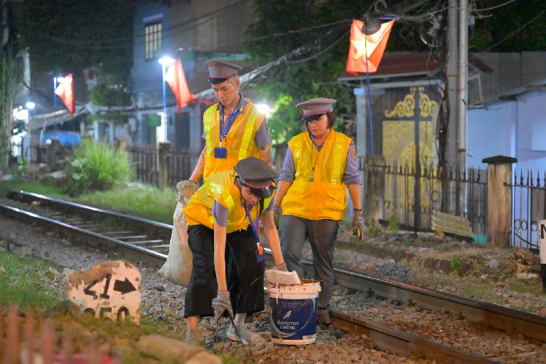 Thuỳ Tiên đưa HURRYKNG, WEAN, RHYDER, Pháp Kiều, Quang Trung sẵn sàng khuấy đảo “Đu Đêm” mùa 3