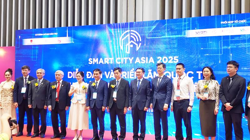 Hơn 300 doanh nghiệp tham gia Diễn đàn thành phố thông minh Châu Á 2025