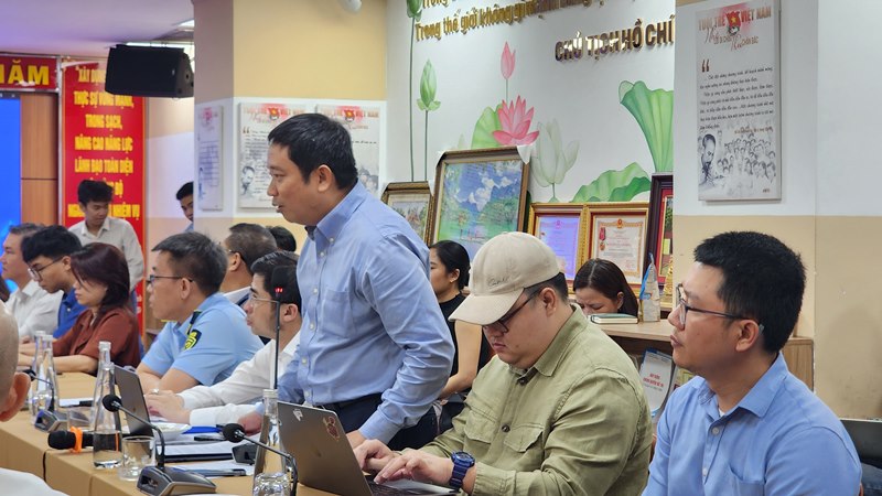 Nhiều thương hiệu đắt tiền giảm mạnh tại chương trình “Khuyến mại hàng hiệu – City Sale 2025”