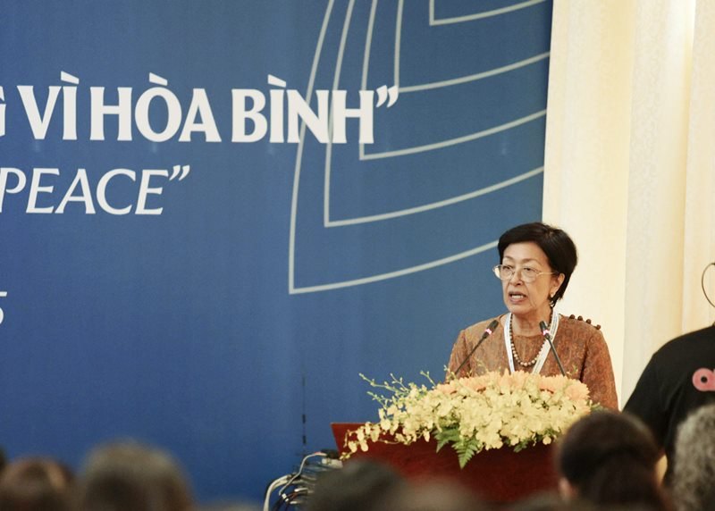 Hòa bình không mặc nhiên mà có