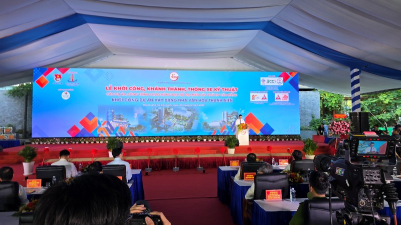 Khởi công Nhà văn hóa Thanh niên TPHCM