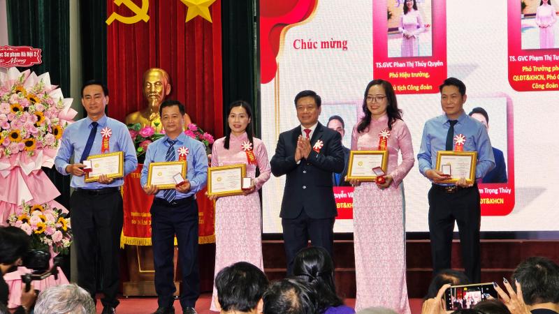 Phát huy sứ mệnh 50 năm đào tạo, bồi dưỡng cán bộ quản lý giáo dục.