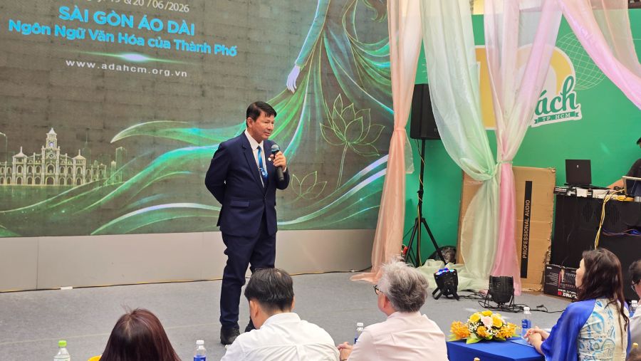 Mãn nhãn loạt hoạt động trải nghiệm tại Ngày hội Văn hóa Áo dài TP.HCM 2026