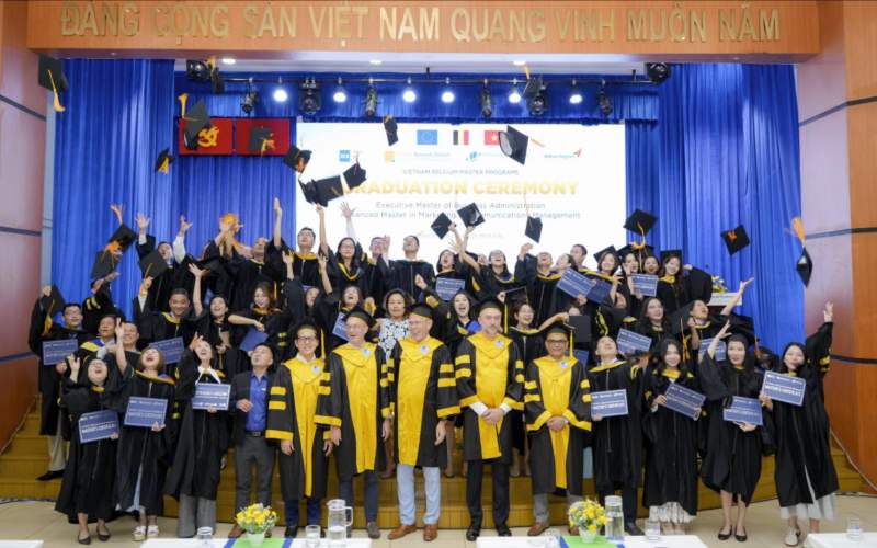 Lưu nháp tự động