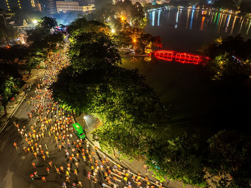 Marathon Hà Nội Techcombank mùa thứ 5: Những bước chạy qua di sản Thủ đô