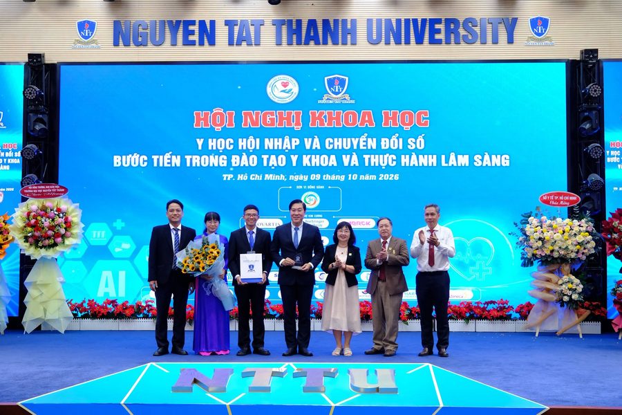 Chuyển đổi số y tế: Đích đến là người bệnh